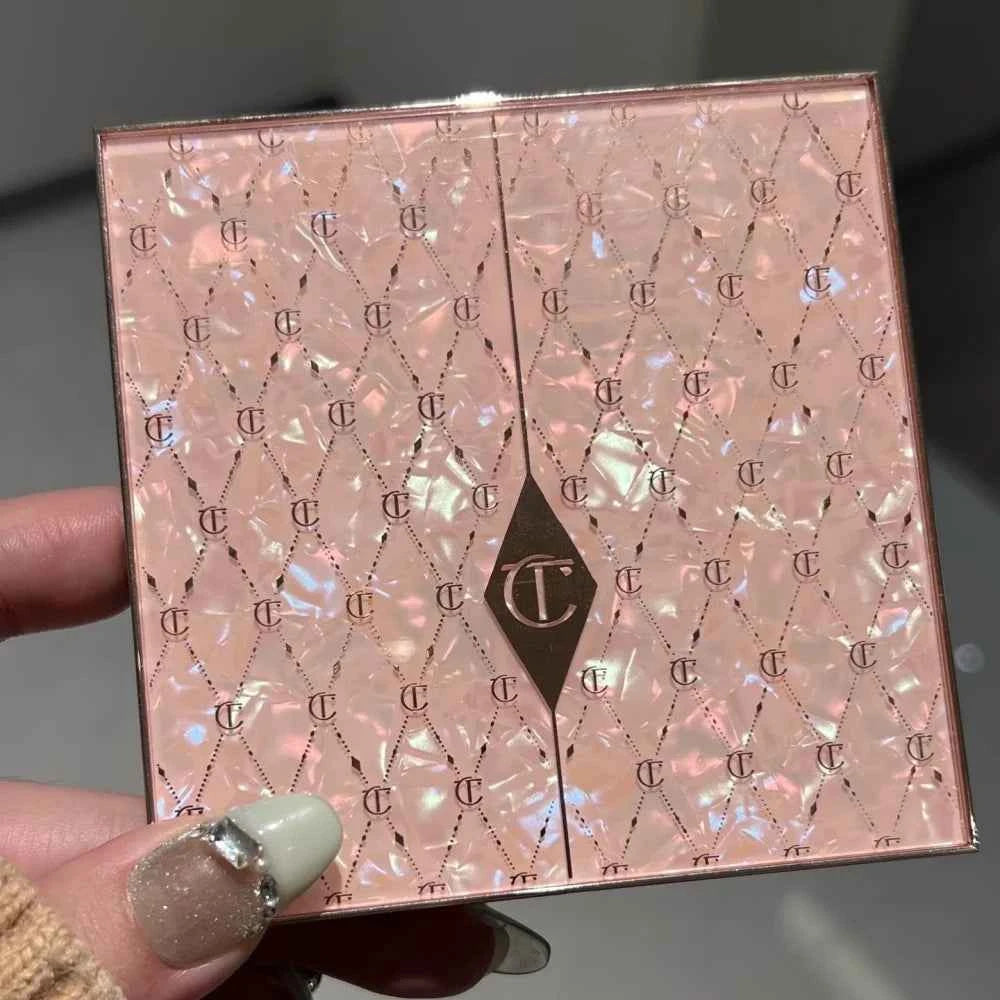 Charlotte Tilbury Liquid Blush Heart Two-tone Blush Pillow Talk Lip and Cheek Glow Unreal Blush Healthy Glow Stick Cheek To Chic